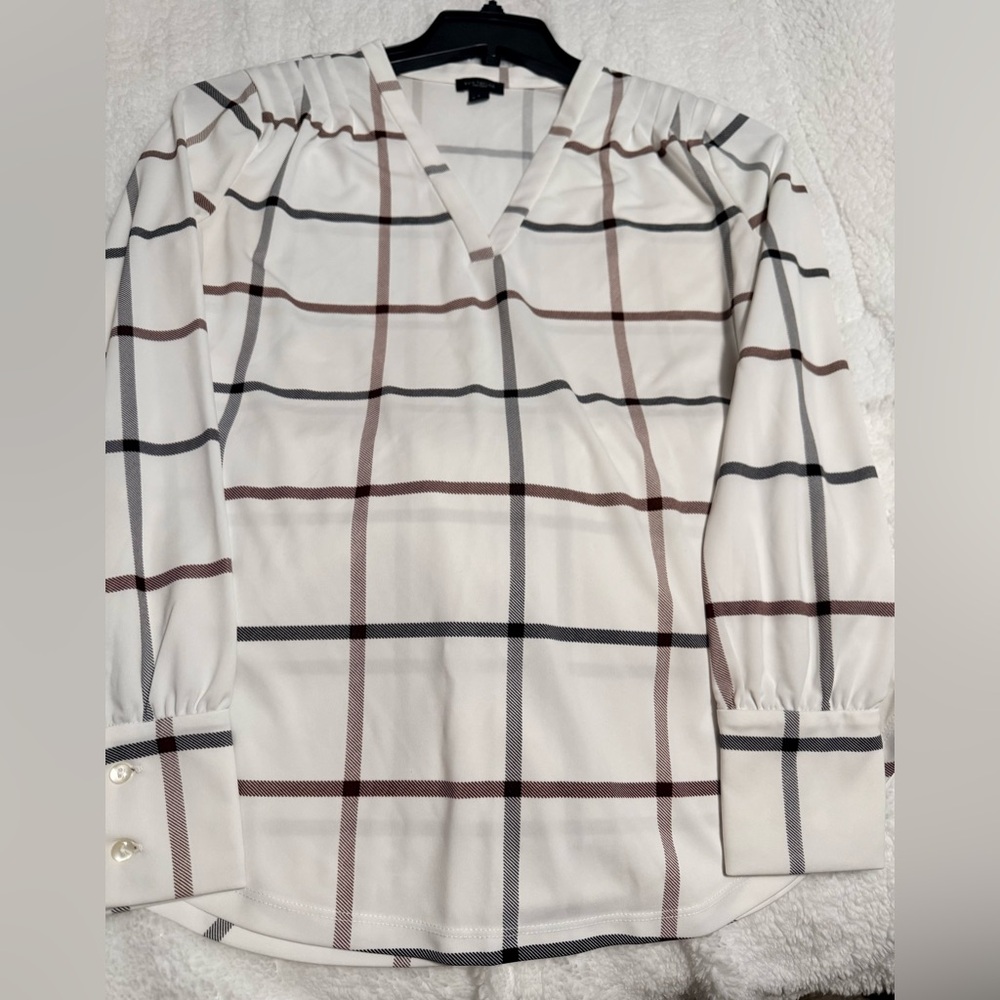 Ann Taylor Plaid V-Neck Blouse - White and Brown Size Small